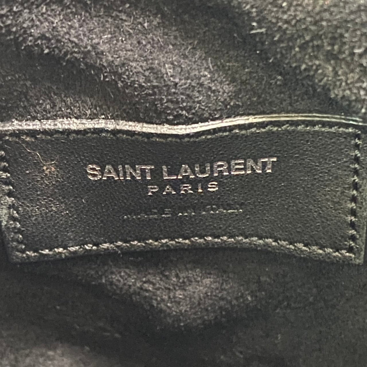 h21 SAINT LAURENT Fringe × Chain Bucket Shoulder Bag Black Leathert18r