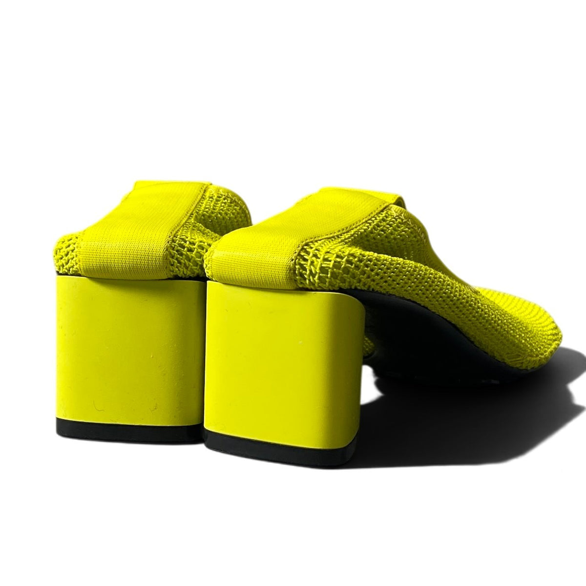 h11BOTTEGA VENETA Atomic Stretch Mesh Sandals Made in Italy Size 38k02i