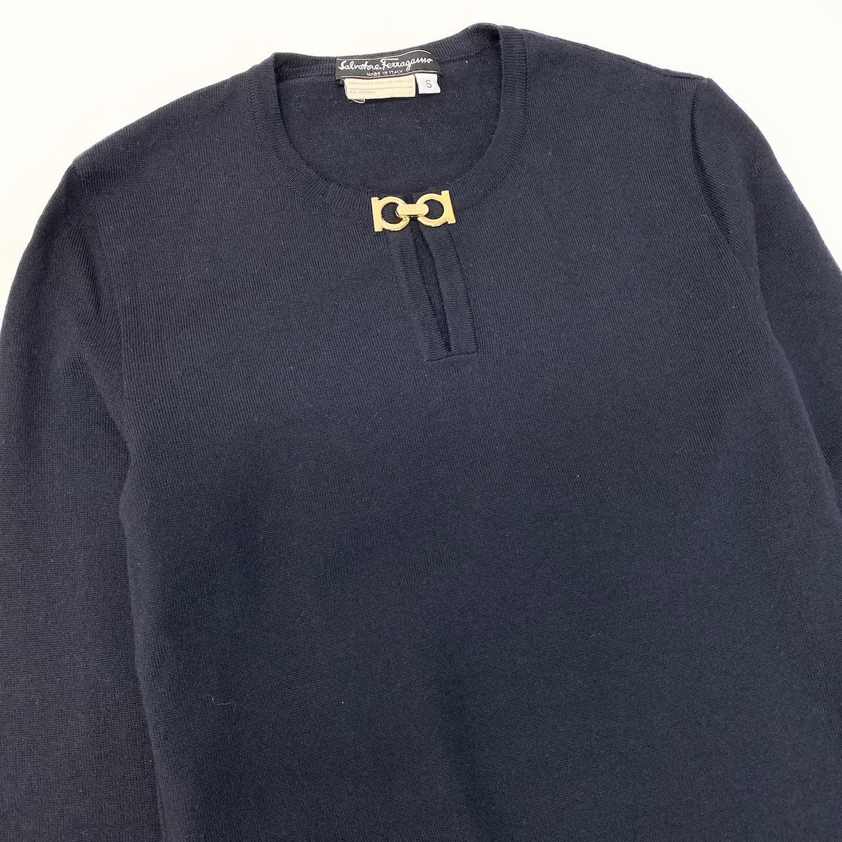@S Id2 Salvatore Ferragamo Gancini Long Sleeve Knit Sweater Size S Navy Wool 100% Women's Italyu02t