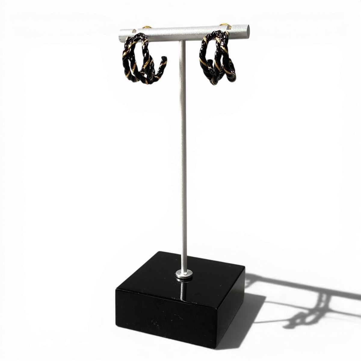 d9 Maison Margiela Lace Pierced Earringst18r