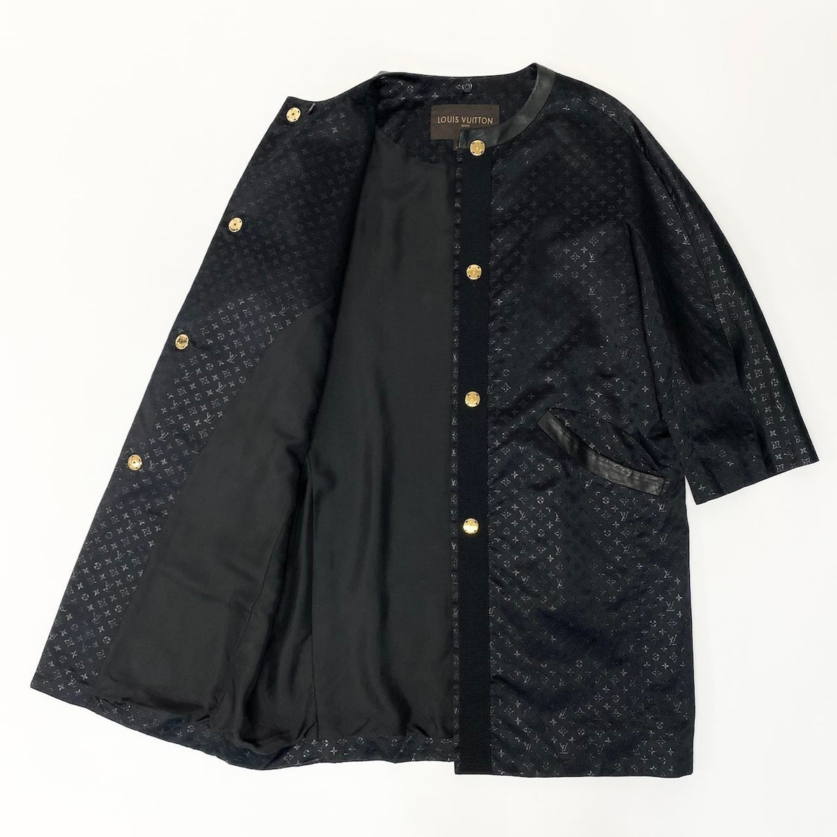 K @I LOUIS VUITTON Black Monogram Long Coat Leather Trimnu1