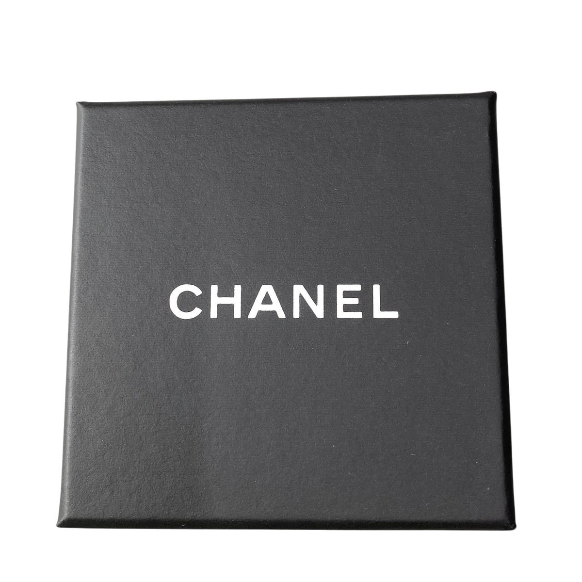 h2CHANEL CC Logo Rhinestone Earrings A2213 Gold Tone Women'sta1