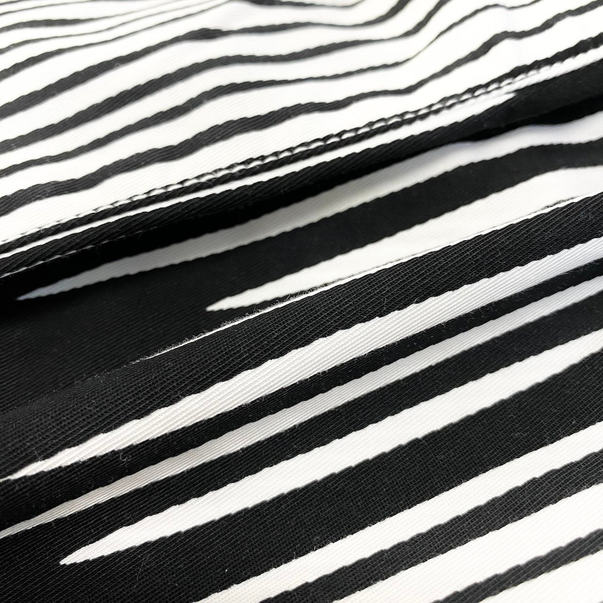 @Ed15 GUCCI Zebra Stretch Pants SIZE40t18r