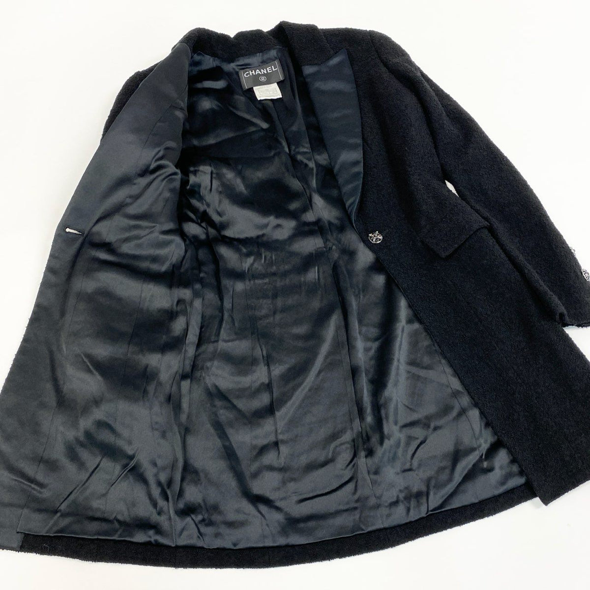 @ Ca14 CHANEL 2006 Gripoix Button Tweed Coat P29135 Blackta1