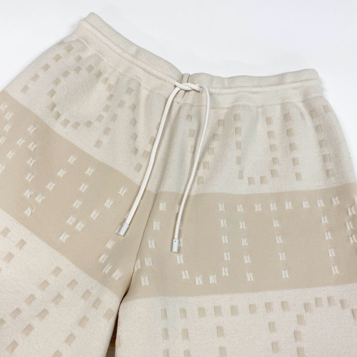 @d12Louis Vuitton Chunky Stripe Logo Jacquard Shorts Ivory Size M Women's Designer Short Pantsta1