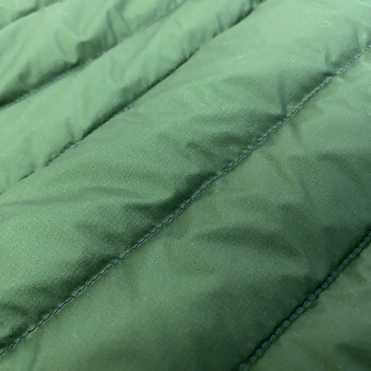 49g17 【美品】 THE NORTH FACE ザノースフェイス サンダージャケット ダウンジャケット NY823C12 サイズM グリーン メンズt18r