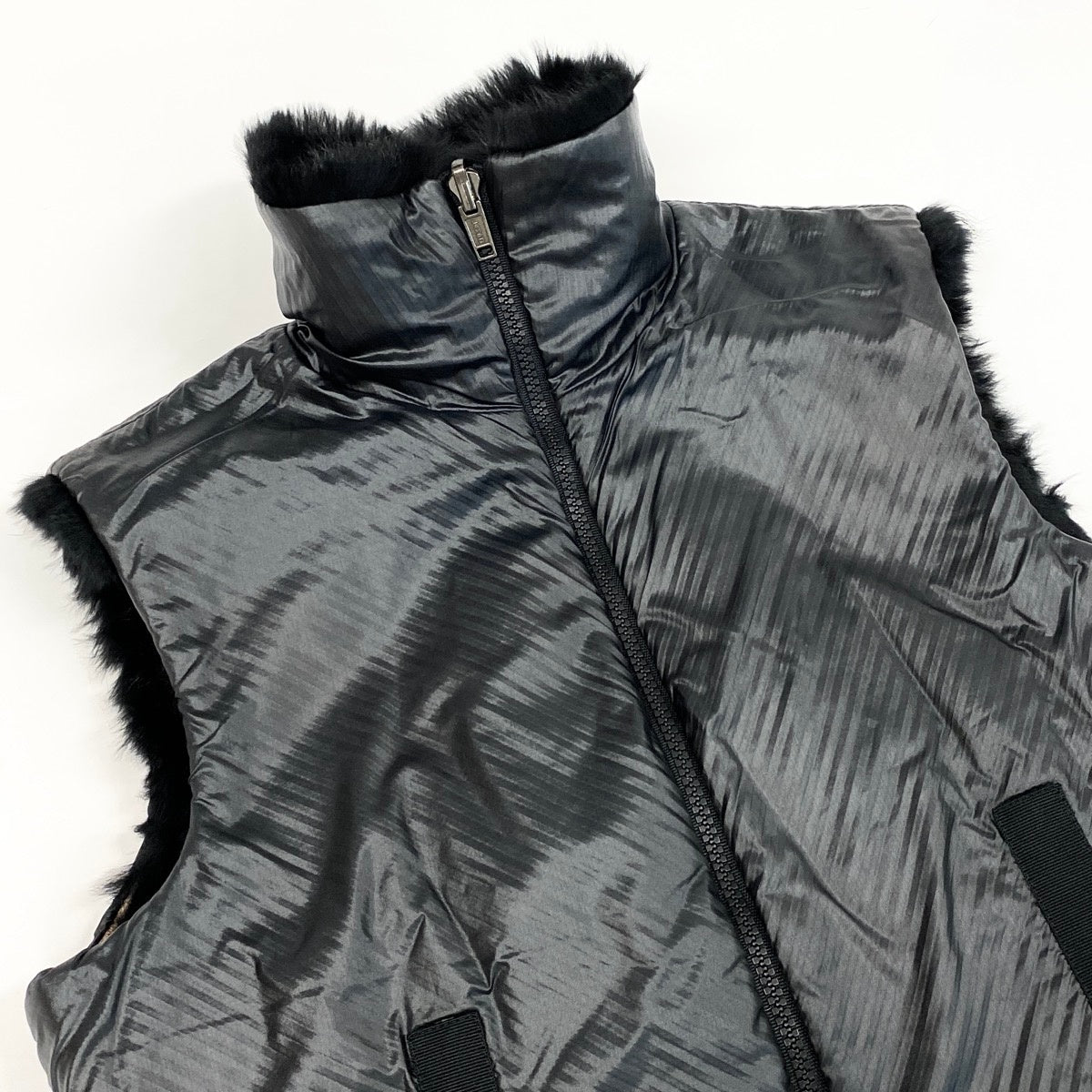 N Eh10 FENDI Reversible Faux Fur Zip Up Vest 2Way Sleeveless IT44 Black Women u02t
