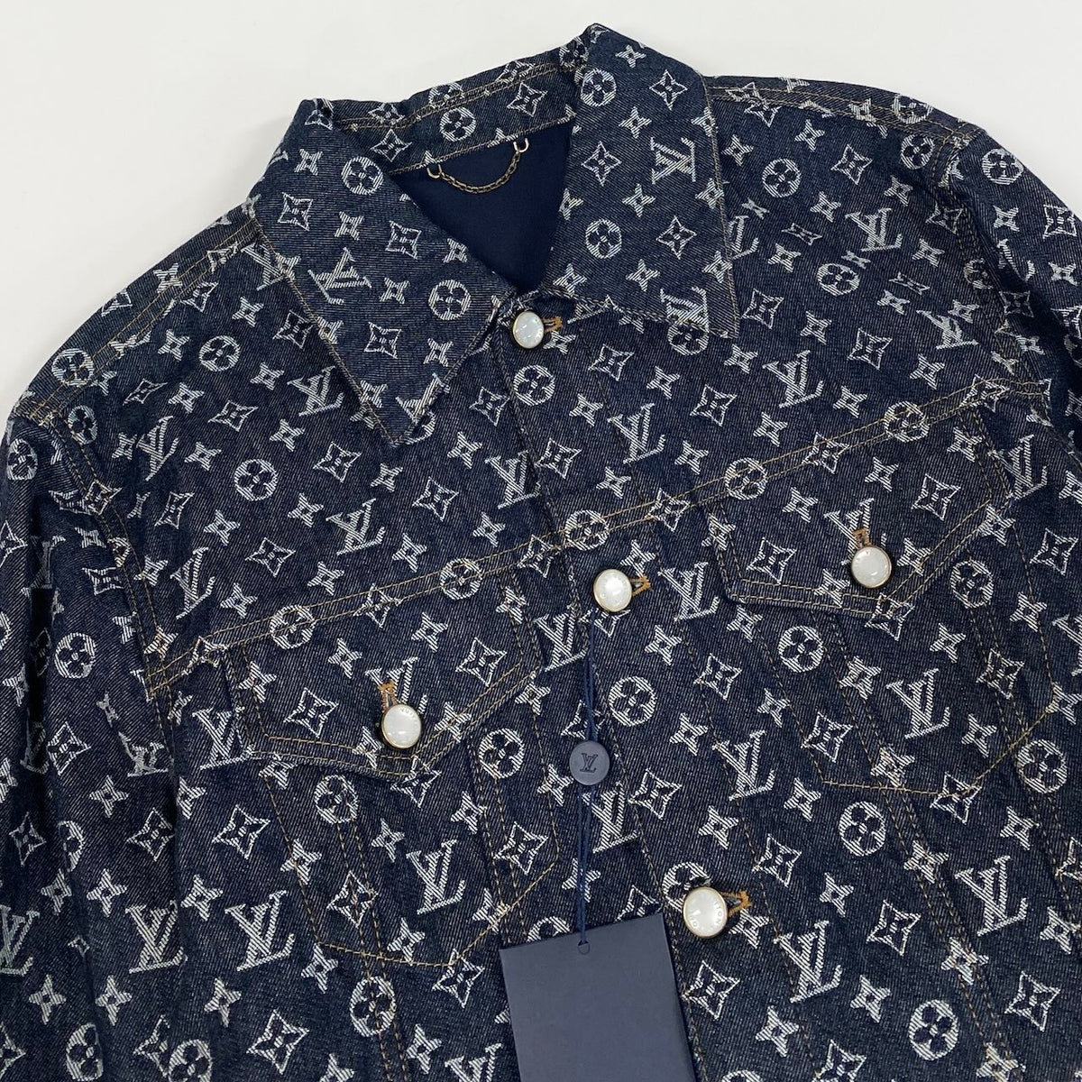 Id2 《未使用品》 LOUIS VUITTON ルイヴィトン 24AW モノグラム ジャガードデニムジャケット Monogram Jacquard Denim Jacket t18rt18rt18r