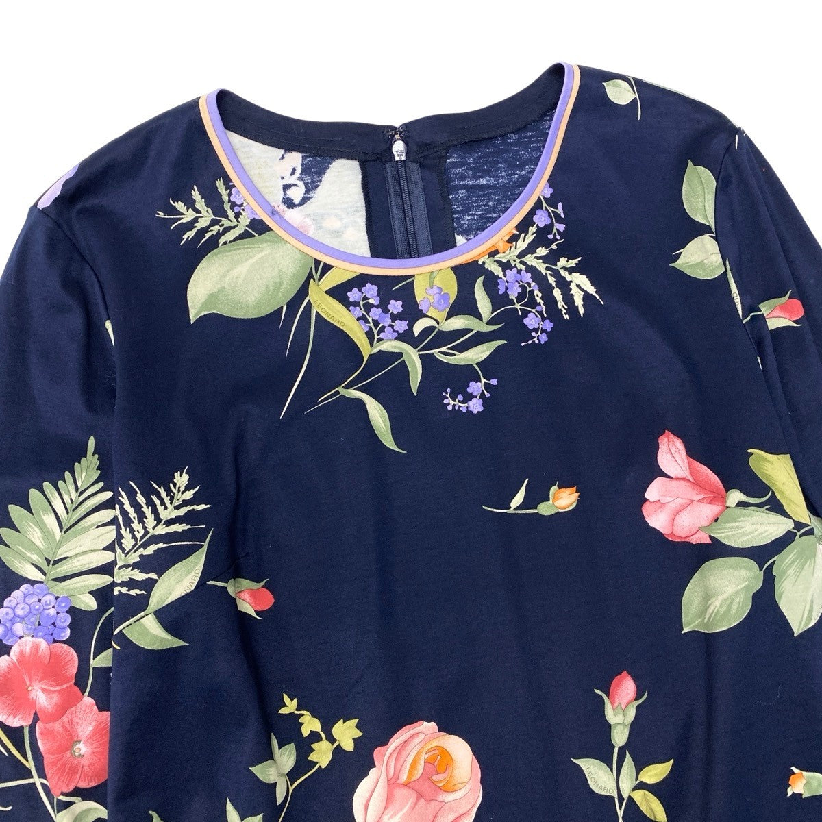 49g17 【美品】 LEONARD FASHION ロングスリーブ カットソー 美しい花柄プリント サイズ42 ネイビー コットン100% レディースu02t