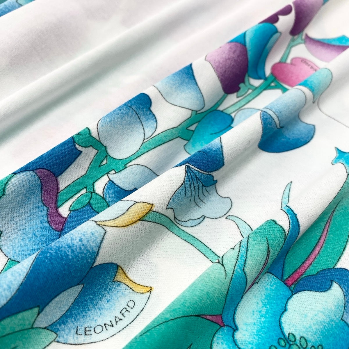 34g17 LEONARD FASHION レオナール ロング ベストジレ ワンピース 美しい花柄プリント サイズ42 マルチカラー コットン100％ レディースu02t