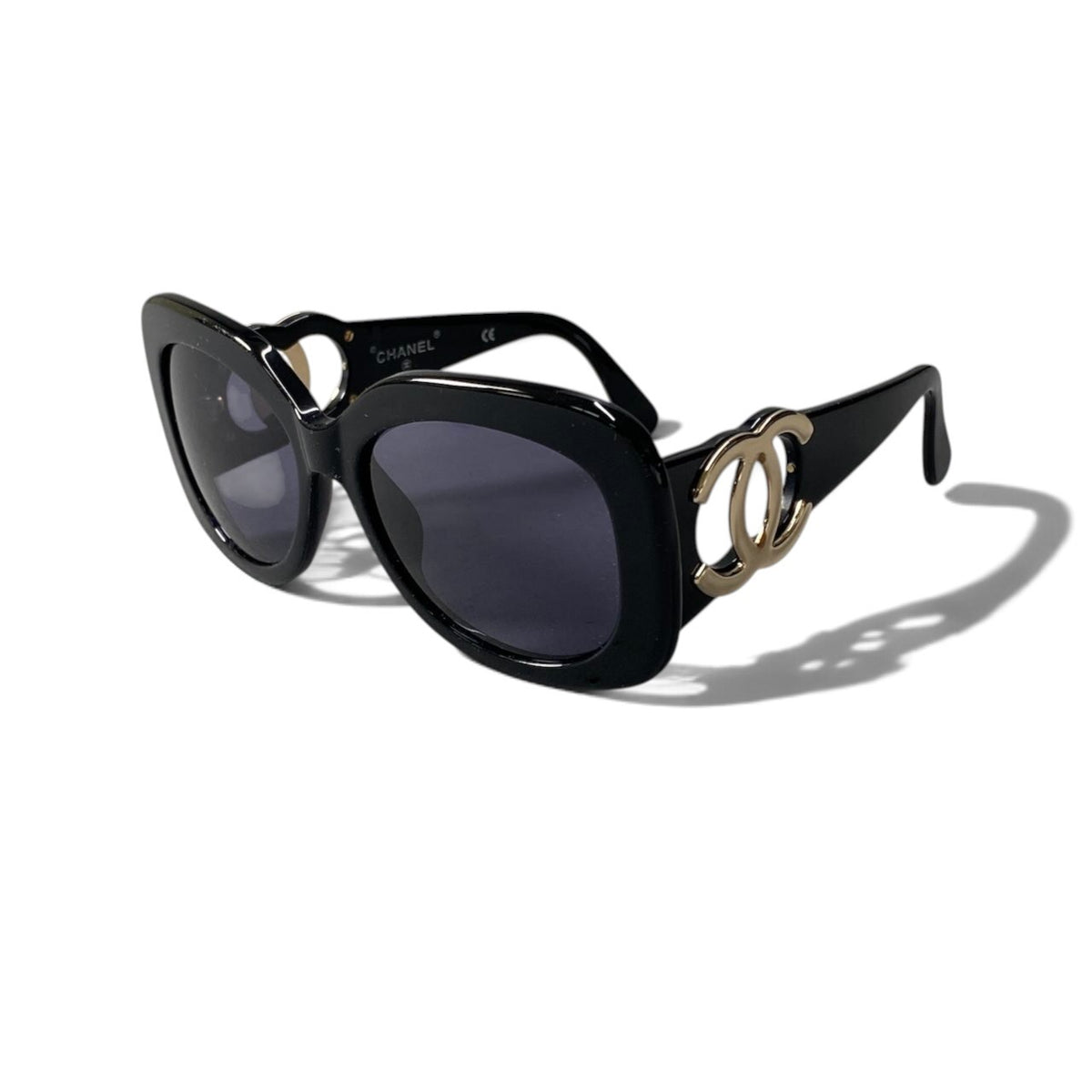 h12 CHANEL CC Logo Sunglasses Eyewear 05253 94305 Black Gold Women'sta1