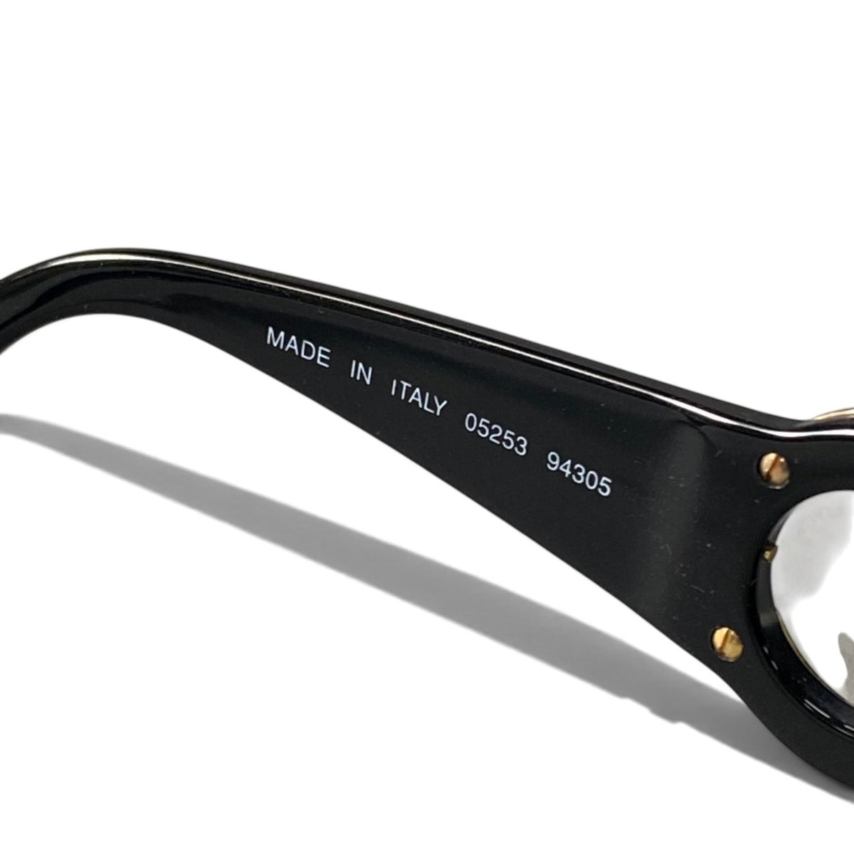 h12 CHANEL CC Logo Sunglasses Eyewear 05253 94305 Black Gold Women'sta1