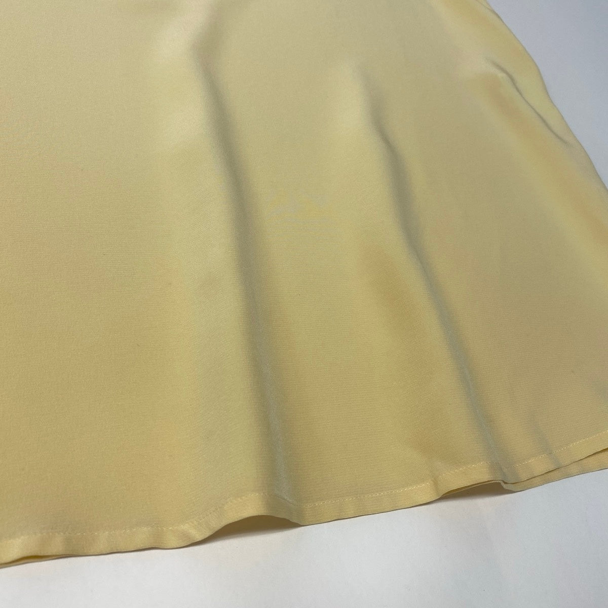 Ch1 CHANEL 1997 Cruise Sleeveless Silk Blouse P08961 100% Silk Size 38ta2