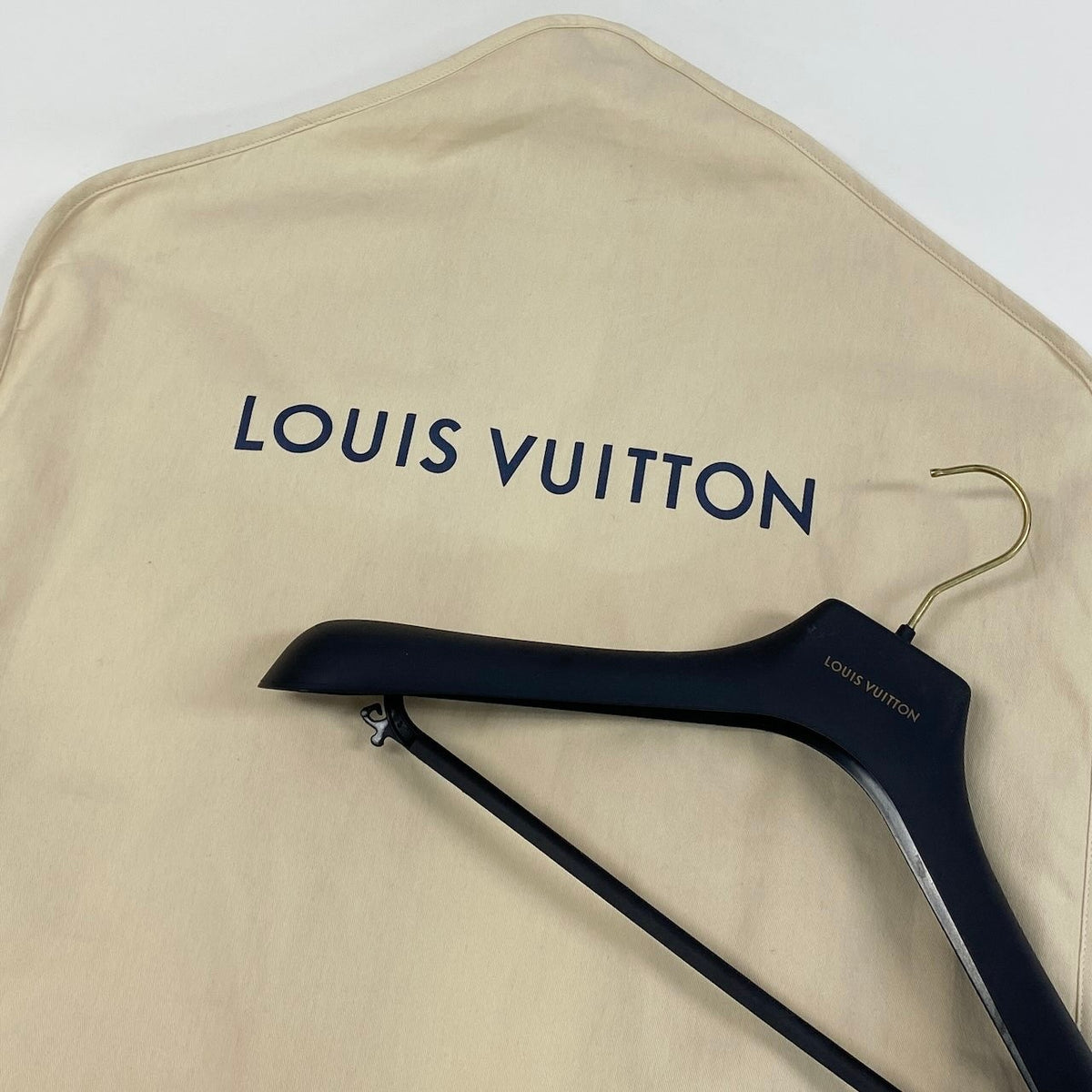 ＠d2 Louis Vuitton Embroidered Leather Bomber Jacket Black Size 52 Rare Men's Cowhide LVt18r
