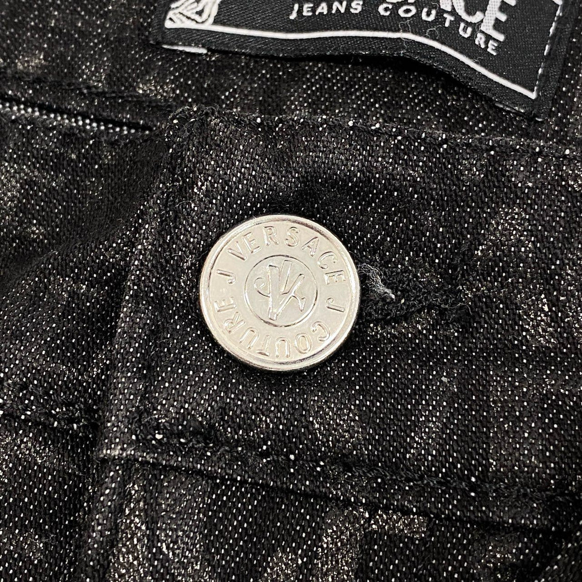 @Id9 VERSACE denim pants with all-over logo print, size 28.u02t