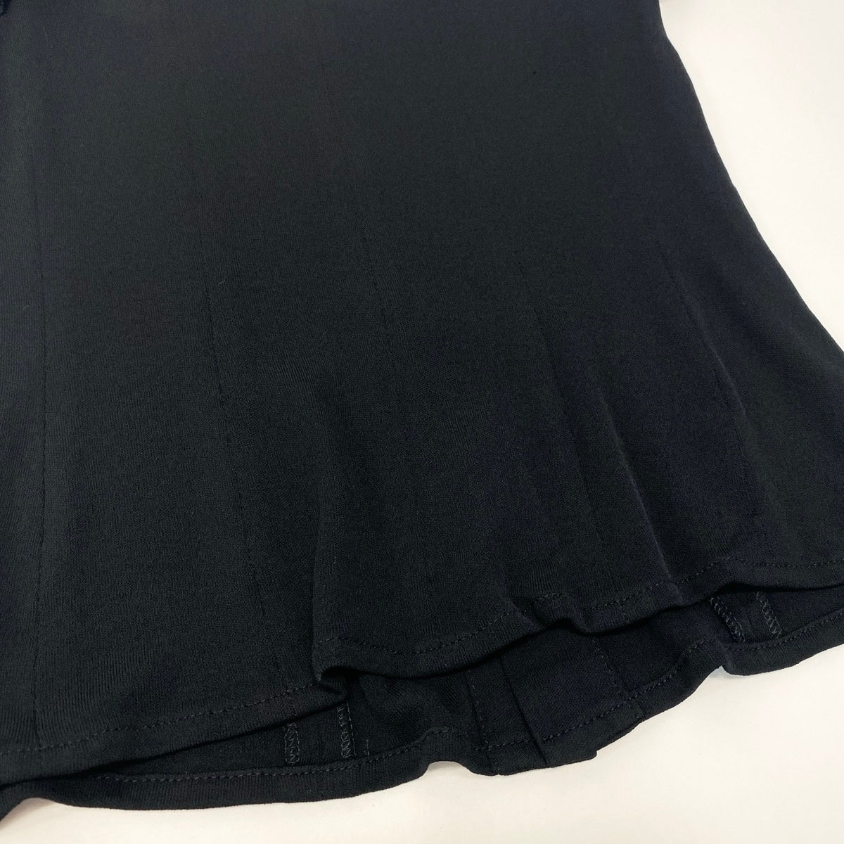 Ch1 CHANEL 2002 02P Short Sleeve Knit Sweater CC Logo Button P19048 Size 36u02t