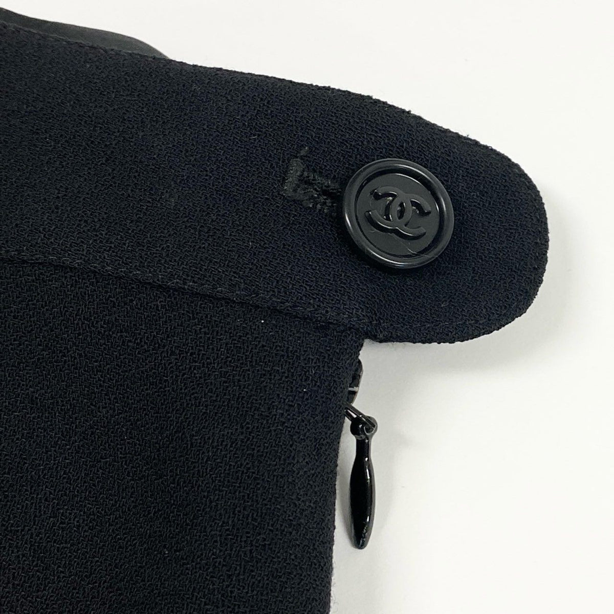 @Cd9 CHANEL 2001 Coco Mark Button Relaxed Slacks Pantsu02t