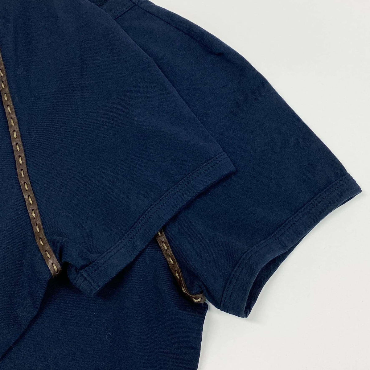 @ Eb20 FENDI Leather Piping Short Sleeve T-Shirt, Navyu02t