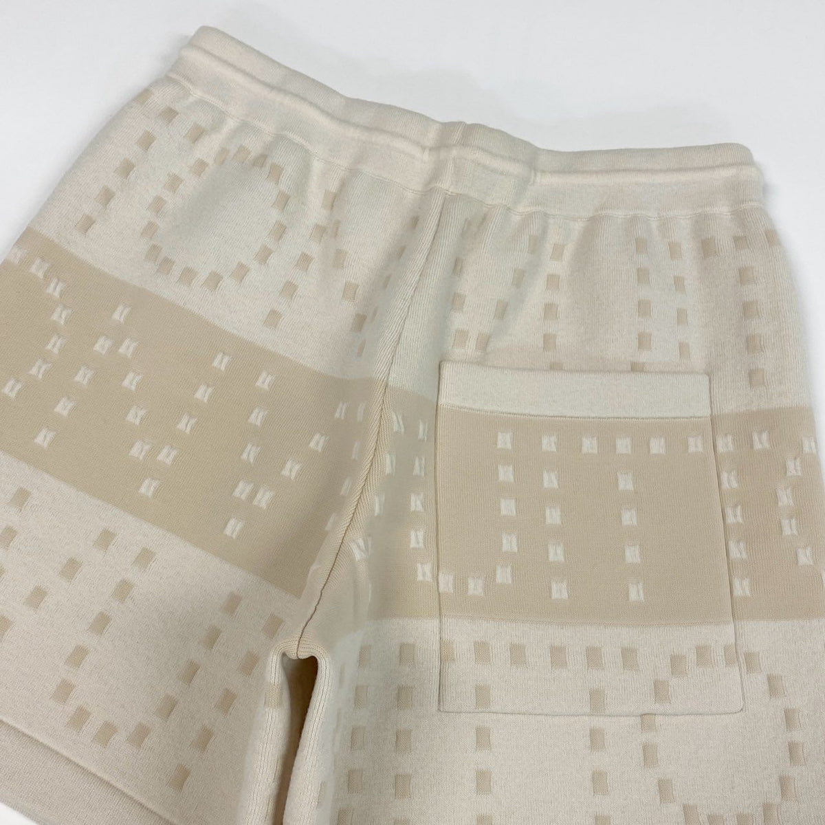 @d12Louis Vuitton Chunky Stripe Logo Jacquard Shorts Ivory Size M Women's Designer Short Pantsta1