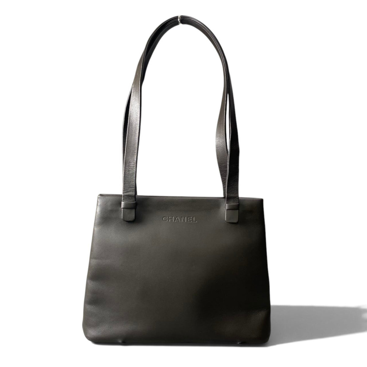 h13《美品》 CHANEL Chanel All-Leather Shoulder Bag (Black)t18r