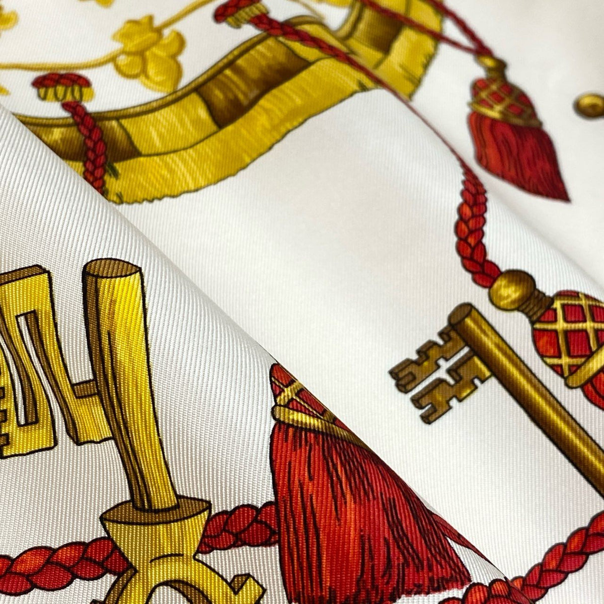 @S Ed7 HERMES Silk Long Sleeve Polo Shirt Size S White Women's POLO MANCHES LONGUESta1