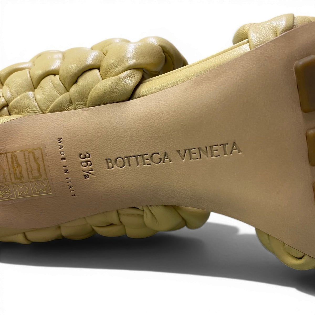 @Ad2 BOTTEGA VENETA Intrecciato Curved Sandalsta1